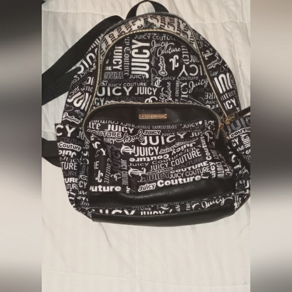 Juicy Couture back back purse
